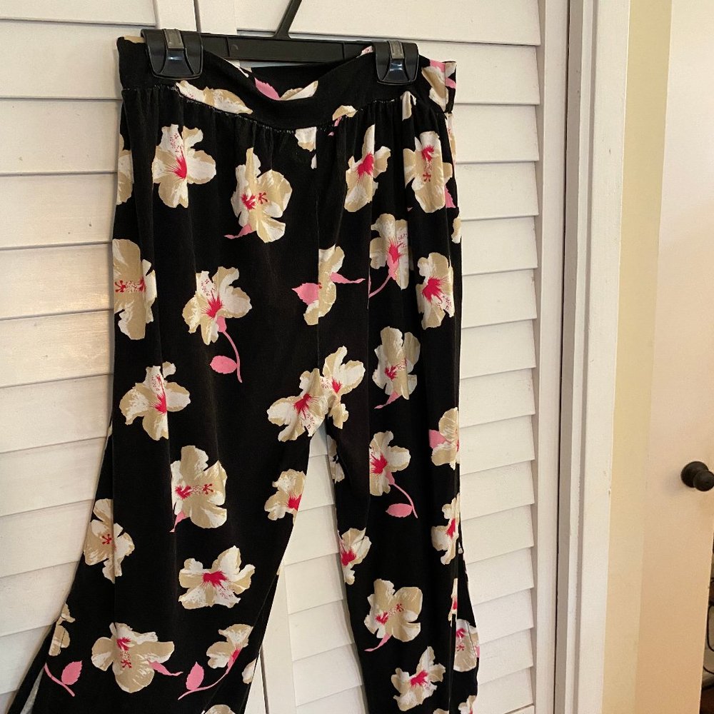 Ava Sky / Relaxed Pants / Comfy